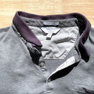 5/$25 Calvin Klein Liquid Touch Body Fit Tee